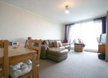 Flat To Rent in Enfield
