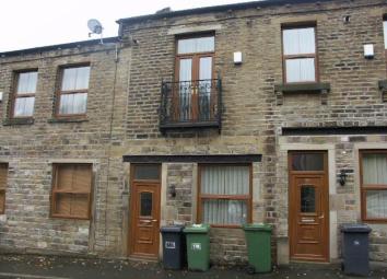 Terraced house To Rent in Huddersfield