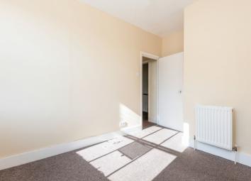 Flat To Rent in Brighton