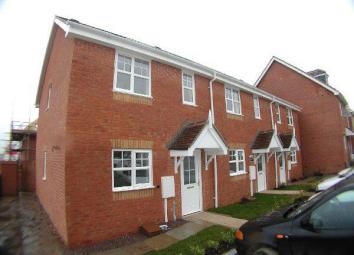 Semi-detached house To Rent in Leicester