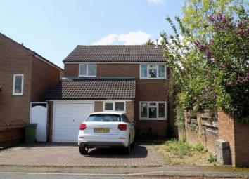 Detached house To Rent in Leicester