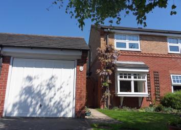 Semi-detached house To Rent in York