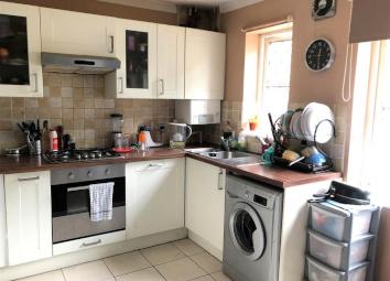 Town house To Rent in Leeds