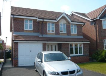 Detached house To Rent in Crewe