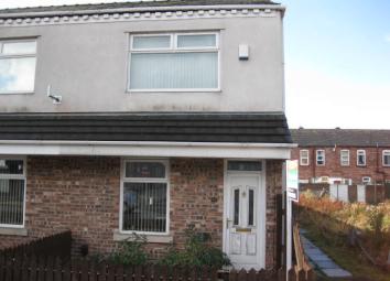 End terrace house To Rent in Leigh