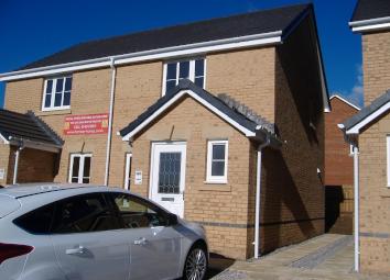Semi-detached house To Rent in Bridgend