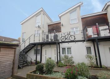 Flat To Rent in Worthing