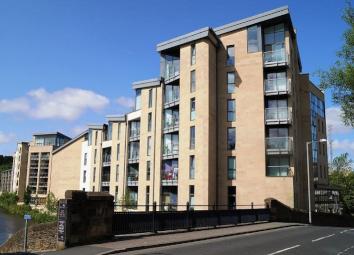 Flat To Rent in Lancaster