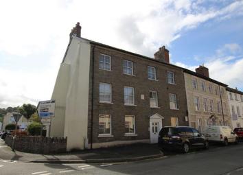 Flat To Rent in Brecon