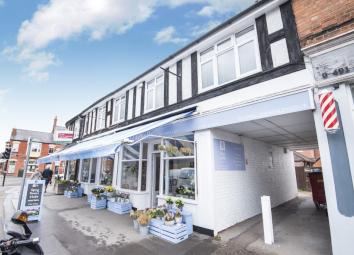 Flat To Rent in Henley-on-Thames