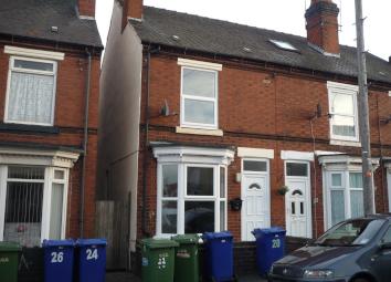 Terraced house To Rent in Cannock