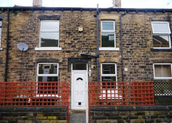 Terraced house To Rent in Pudsey