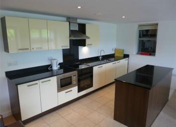 Flat To Rent in Elland