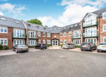 Flat To Rent in Chichester