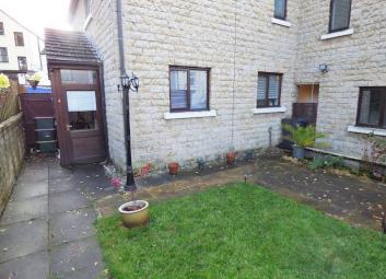 Town house To Rent in Lancaster