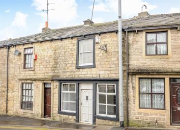 Terraced house For Sale in Barnoldswick