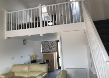 Terraced house To Rent in Solihull
