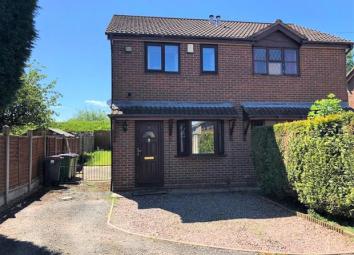 Semi-detached house To Rent in Telford