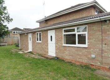 Studio To Rent in Milton Keynes