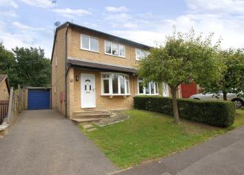 3 Bedroom Semi-detached house to rent