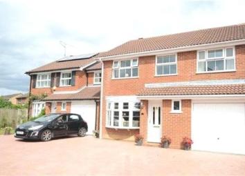 Detached house For Sale in Reading