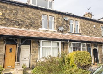Terraced house To Rent in Shipley