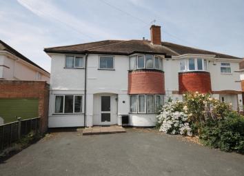 Semi-detached house To Rent in Worcester