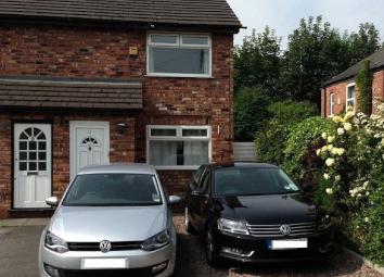 Terraced house To Rent in Sale