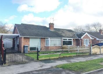 Semi-detached house To Rent in York