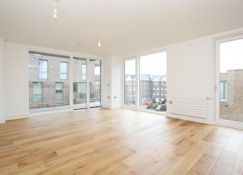 Flat To Rent in Brentford