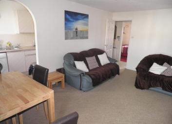 Flat To Rent in Salisbury