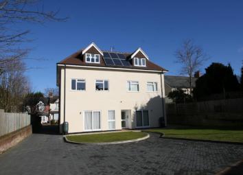 Flat To Rent in Woking