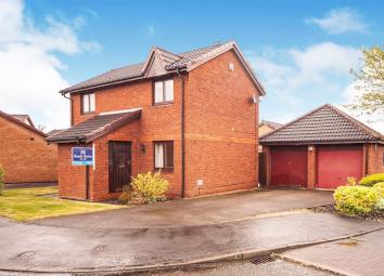 Detached house To Rent in Preston