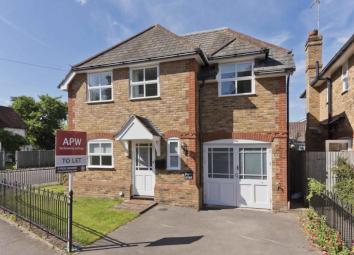 Detached house To Rent in Cobham
