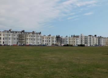 Flat To Rent in Littlehampton