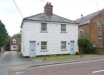 2 Bedroom Semi-detached house to rent