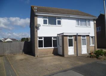 Semi-detached house To Rent in Clevedon