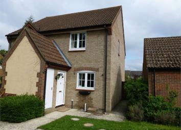 Semi-detached house To Rent in Bracknell