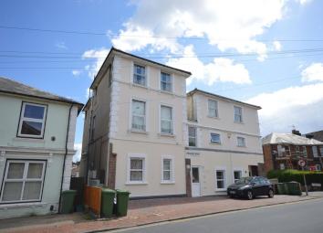 Flat To Rent in Tunbridge Wells