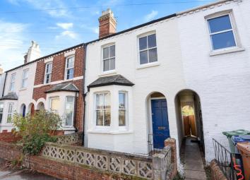 Terraced house To Rent in Oxford