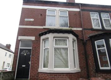 Flat To Rent in Normanton