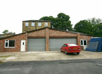 Bungalow For Sale in Brighouse
