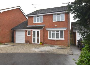 Detached house For Sale in Chelmsford