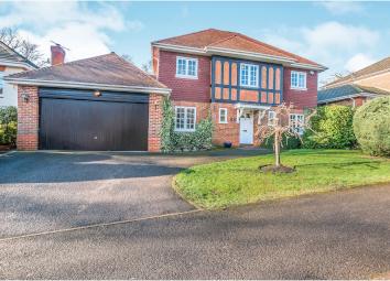Detached house To Rent in Gerrards Cross