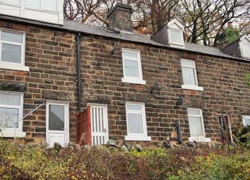 Terraced house To Rent in Matlock