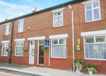 Terraced house For Sale in Stockport