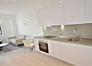 Flat To Rent in Slough