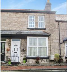 Terraced house For Sale in Colwyn Bay