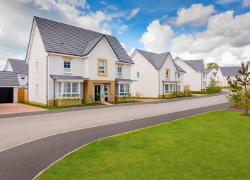 Detached house For Sale in Johnstone