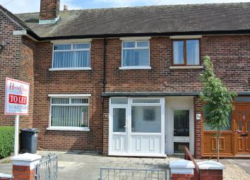 Semi-detached house To Rent in Fleetwood